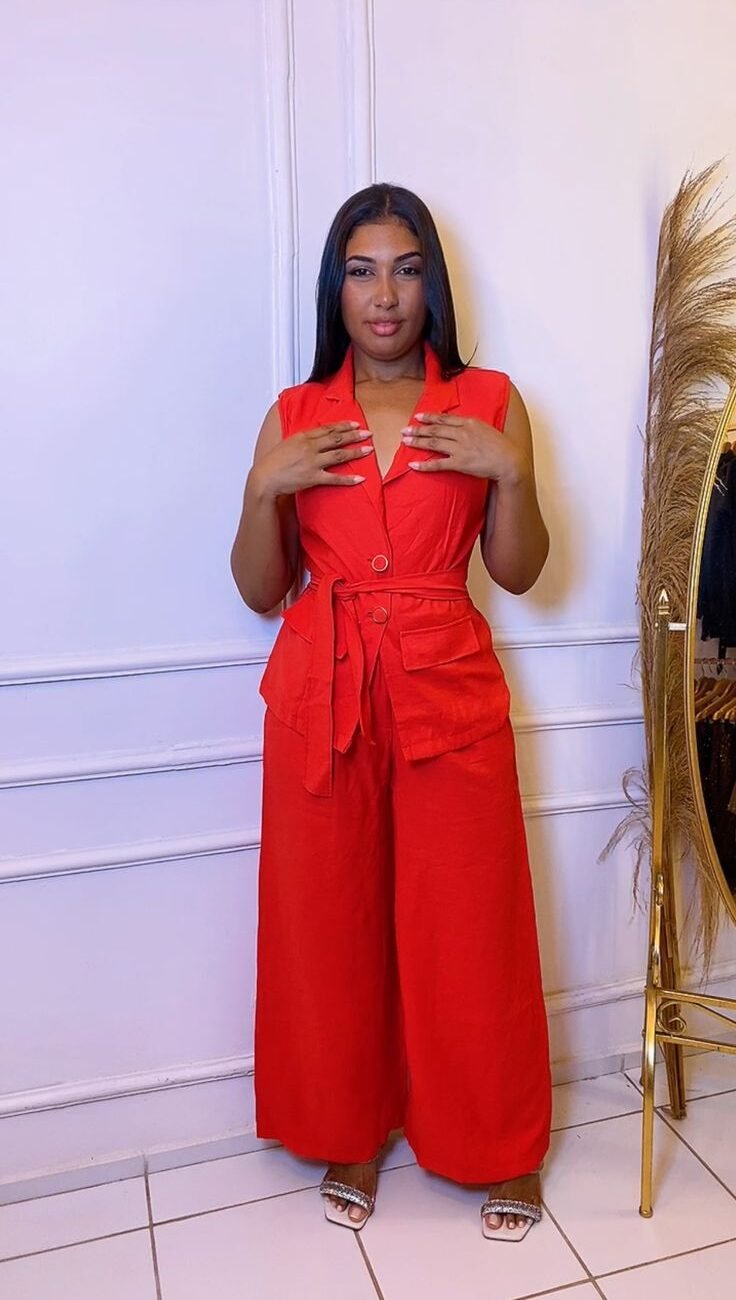 Conjunto vermelho sensorial marrante